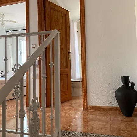 Familienhaus In Cabo Roig *